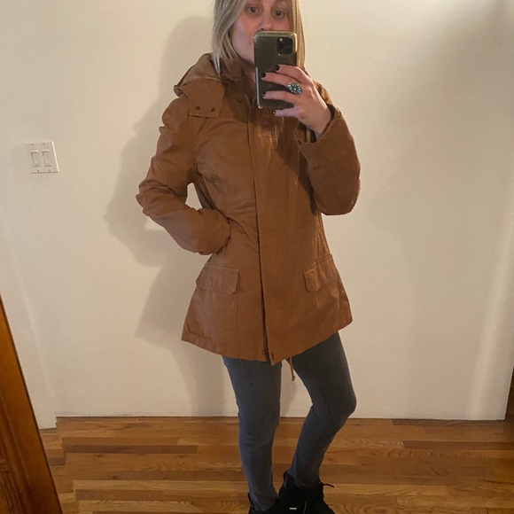 NWT C&C California camel color lightweight jacket coat perfect for layering Sz S - Picture 2 of 8